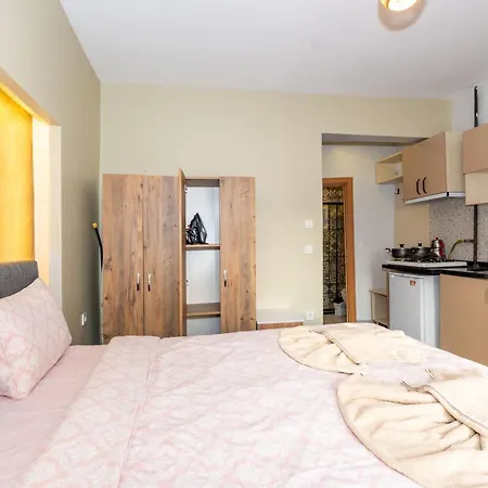 Rest At Апартаменты