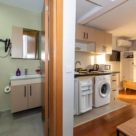 Apartment Rest At *