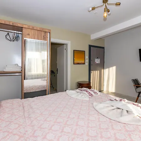 Apartment Rest At *